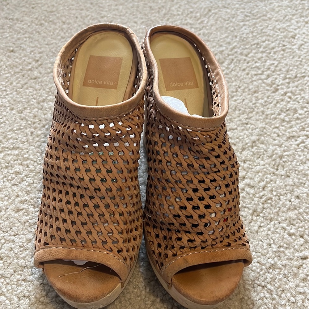 Dolce vita clogs